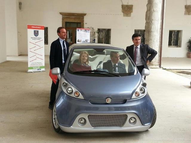 Biomega, dalla Danimarca arriva SIN, auto elettrica del futuro: compatta ed  economica