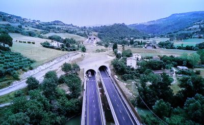 inaugurazione-quadrilatero-2016_Foto-LB-16-400x246