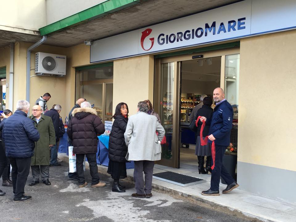 GiorgioMare apre ad Arezzo la citt in aiuto di Visso Cronache