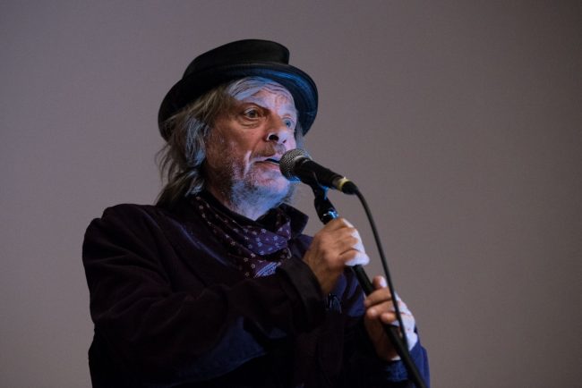 Paolo Rossi Show Senza Maschere Avete La Maledizione Della Callas La Sinistra Mi Sento Male Cronache Maceratesi