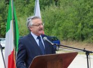 «Spariti i crocefissi in alcune aule dei licei: <br> colpa di qualche solerte insegnante?» «Spariti i crocefissi in alcune aule dei licei: <br> colpa di qualche solerte insegnante?»