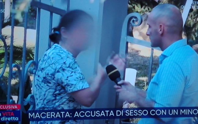 tubo del sesso e delle droghe tubo del sesso e delle droghe