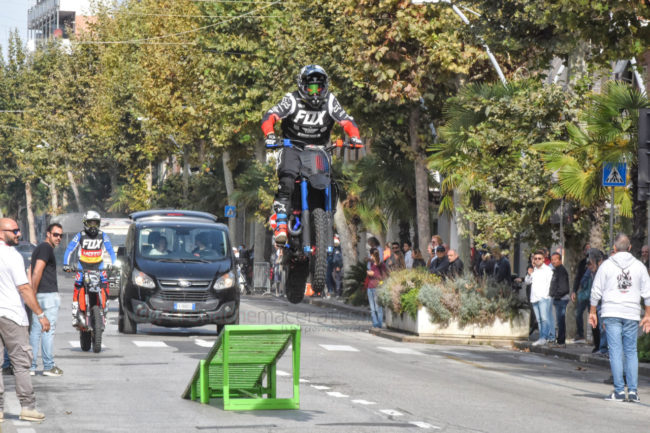 spot-motordays-corso-umberto-i-civitanova-FDM-7-650x433
