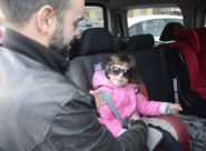 Caos seggiolini anti abbandono: <br> genitori disorientati, corsa all’acquisto <br> «In provincia sono già finiti tutti» Caos seggiolini anti abbandono: <br> genitori disorientati, corsa all’acquisto <br> «In provincia sono già finiti tutti»