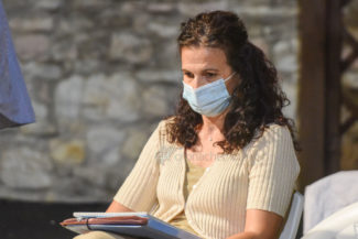 regionali-2020-lista-dipendedanoi-barbara-salcocci-anfiteatro-porto-recanati-FDM-1-325x217