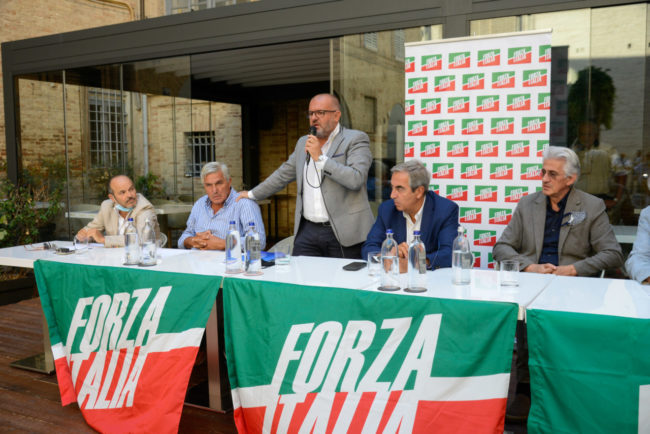 ForzaItalia_Gasparri_FF-10-650x434