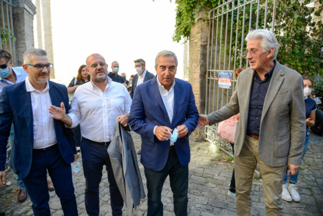 ForzaItalia_Gasparri_FF-2-650x434