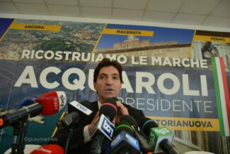 elezioni_regionali-Acquaroli-DSC_0850-325x217