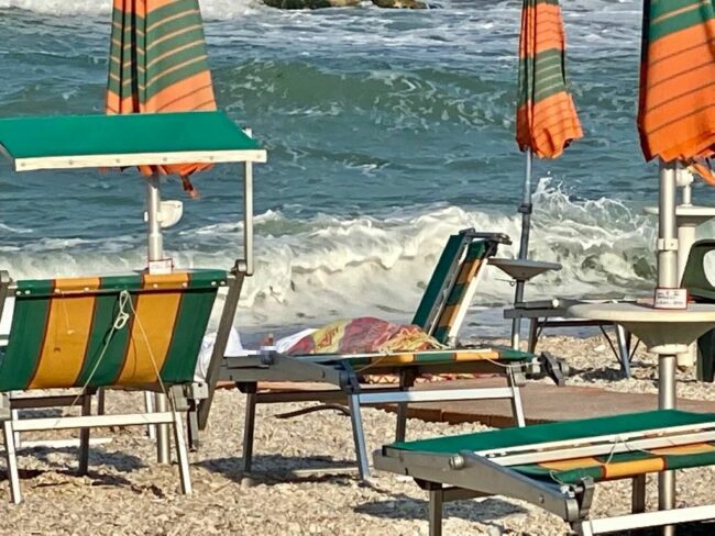porto-recanati-annegato-1-650x488