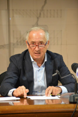 Filippo-Saltamartini-2-266x400