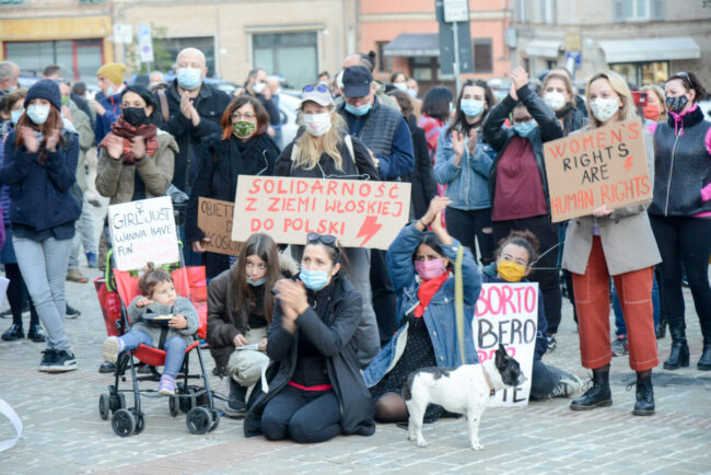 Manifestazione_Aborto_FF-2-650x434