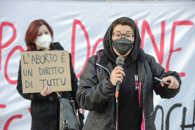 Manifestazione_Aborto_FF-5-650x434