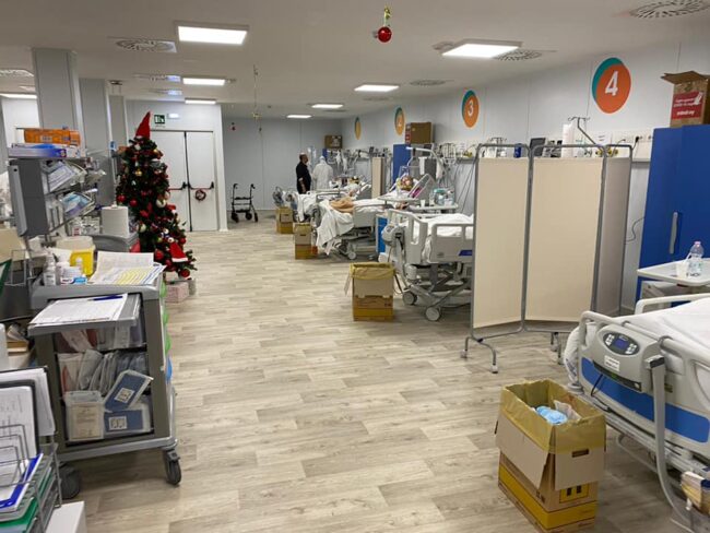 covid-hospital-natale-bertolaso-2-650x488