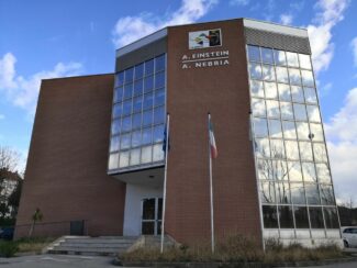 einstein-nebbia-3-325x244