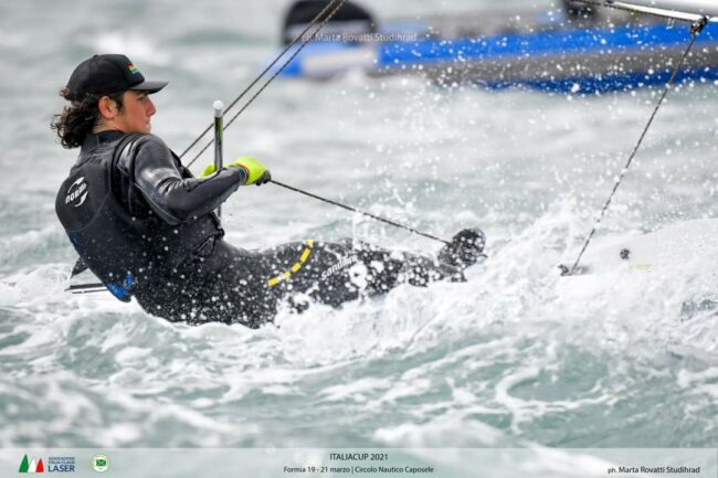 Pietro-Giacomoni-a-Formia-cpon-vento-forte