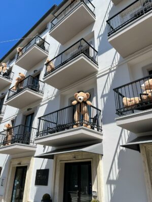 orsetti-albergo-1-1-300x400