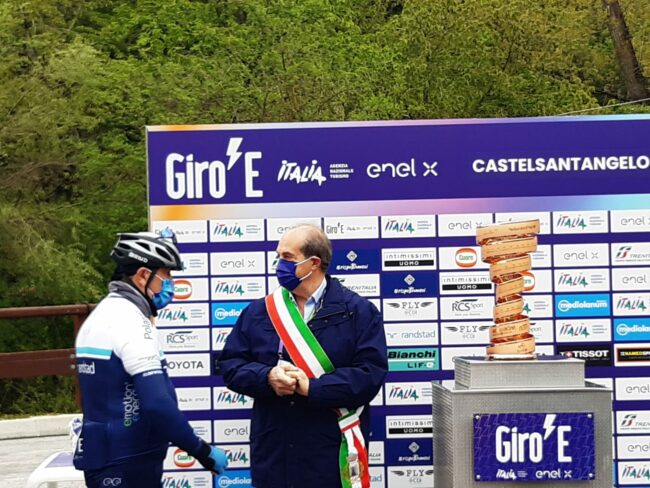 giro-ditalia-gruppi-14-650x488