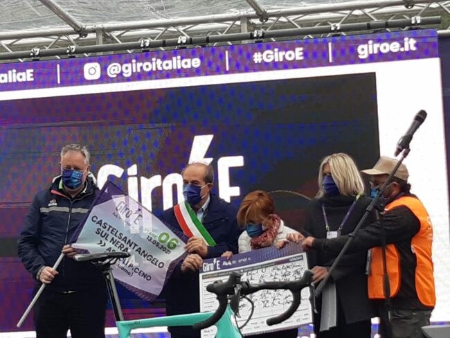 giro-ditalia-gruppi-16-650x488