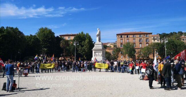 manifestazione-ancona2-650x342
