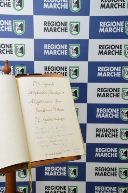 Firma_AmbasciatoreAnatolieUrecheanu