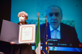 Legnini_PrefetturaOnorificenze_FF-21-325x217