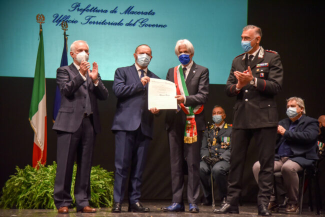 MauroDari_PrefetturaOnorificenze_FF-5-650x434