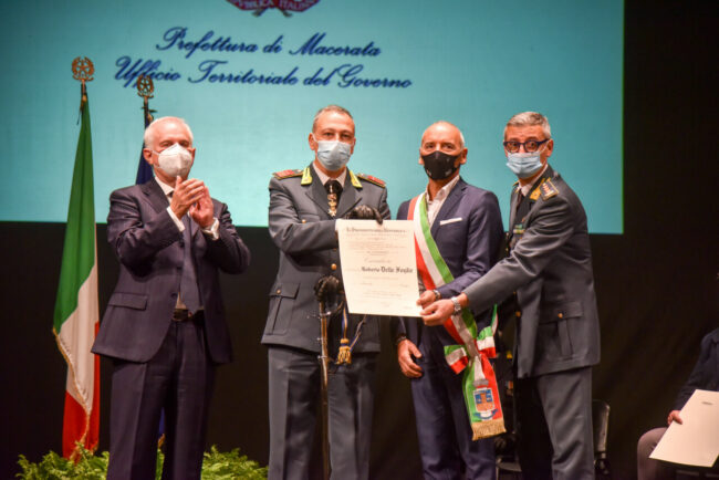 RobertoDelleFoglie_PrefetturaOnorificenze_FF-13-650x434