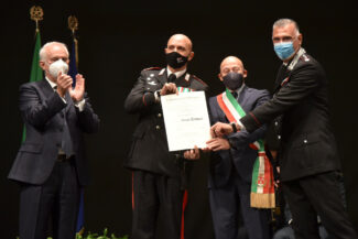 SergioPalmeri_PrefetturaOnorificenze_FF-18-325x217