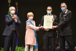 SimoneFazzari_PrefetturaOnorificenze_FF-17-325x217