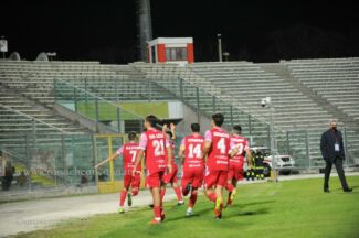 ancona-tifosi-12-325x216