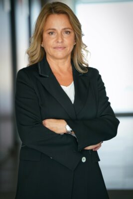 intesa-Image-2021-11-04-at-19.05.24-1-267x400