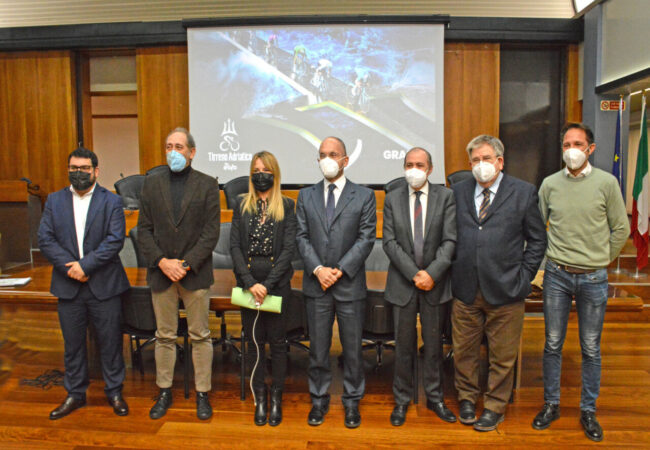 TirrenoAdriatico_Gruppo