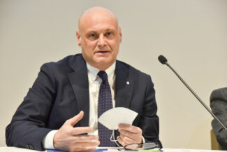 Guardiani_BancaMacerata_FF-6-325x217