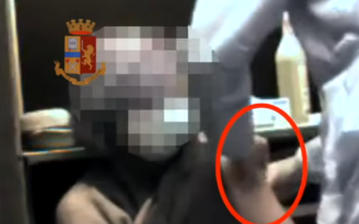 vaccini-bluff-indagine-euro-green-pass-3-325x203