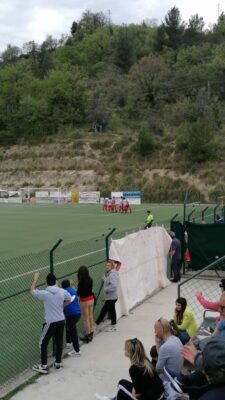 Festa-dopo-il-terzo-gol-di-Tittarelli