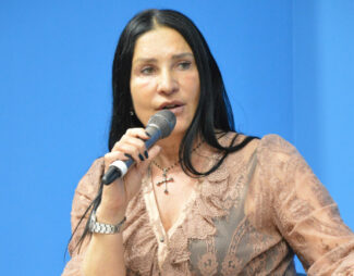 Lara-Magoni-e1649599358652-325x254
