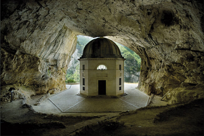Tempio-del-Valadier-1-650x434