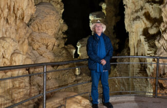 Vittorio-Storaro-nelle-Grotte-di-Frasassi
