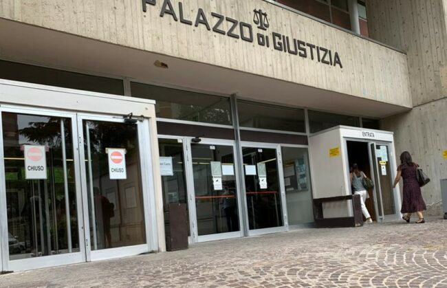tribunale macerata2