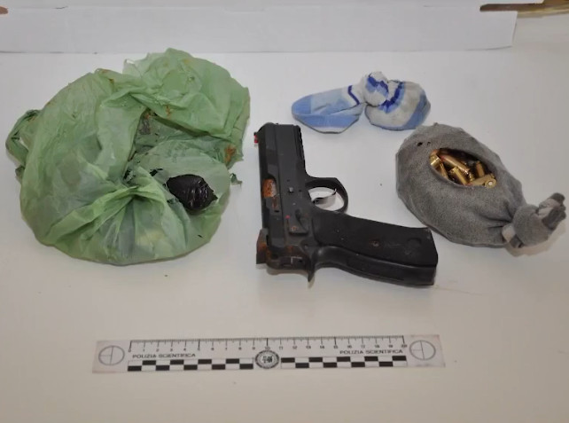 operazione-droga-polizia-questura454545454
