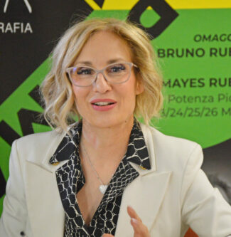 PrimaScena_ChiaraBiondi-e1676201641173-325x333