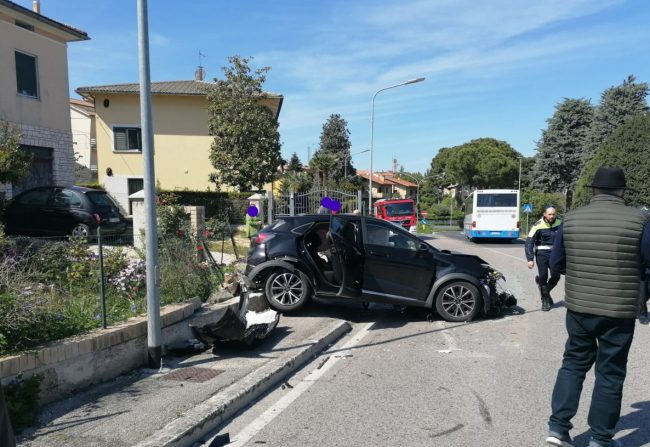 incidente-recanati-3-650x447