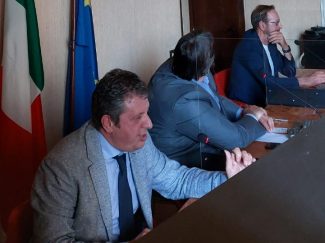 convegno-giampereto-1-325x243