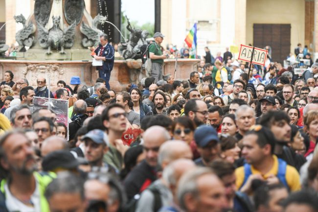 pellegrinaggio-macerata-loreto-2023-arrivo-a-loreto-FDM-24-650x433