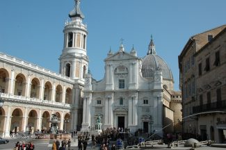 Basilica_Loreto-219--325x216