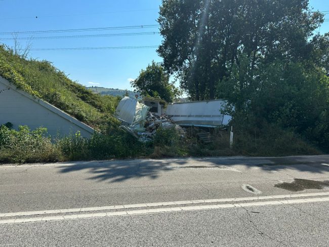 incidente-superstrada-2-650x488