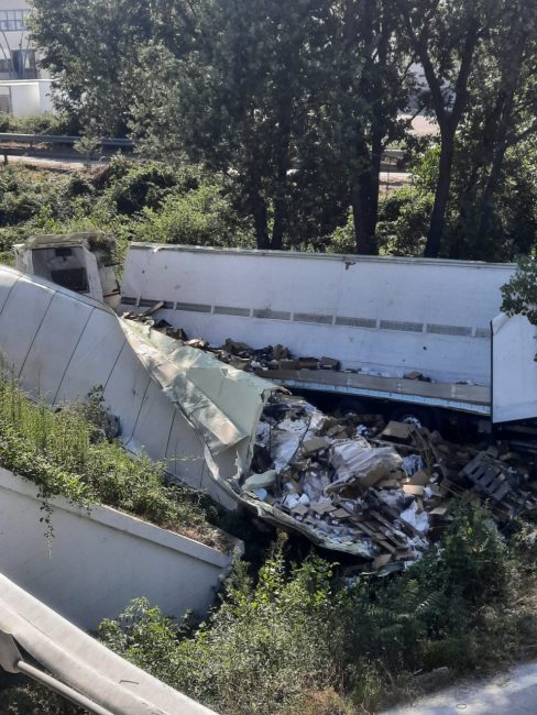 incidente-superstrada-5-488x650