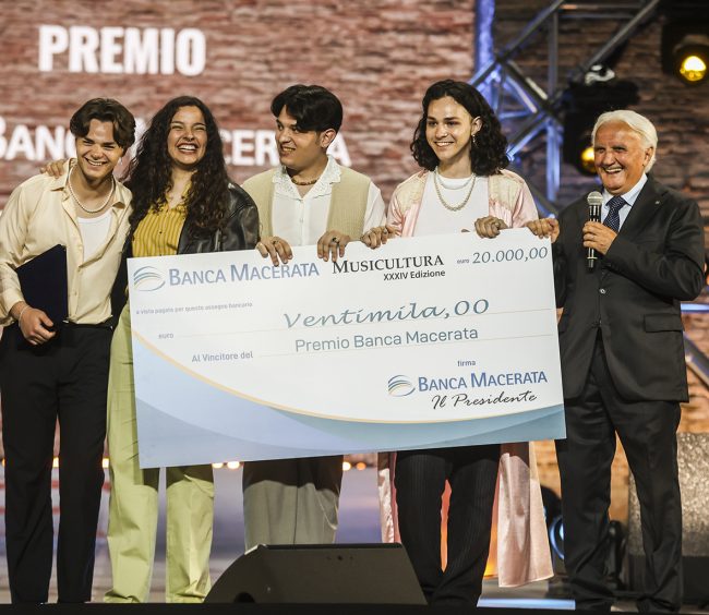 Santamarea-Vincitori-Assoluti-Premio-Banca-Macerata-