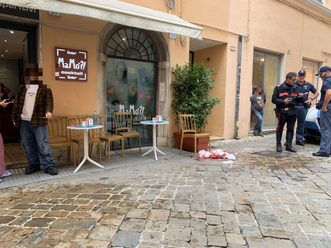 accoltellamento-corso-garibaldi-3_censored-650x488