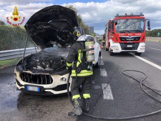 auto-a-fuoco-a14-325x244